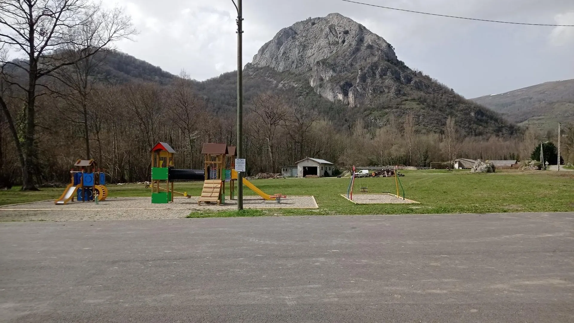 Les Gites D'Andrea - Chez Madame Yvon Surba