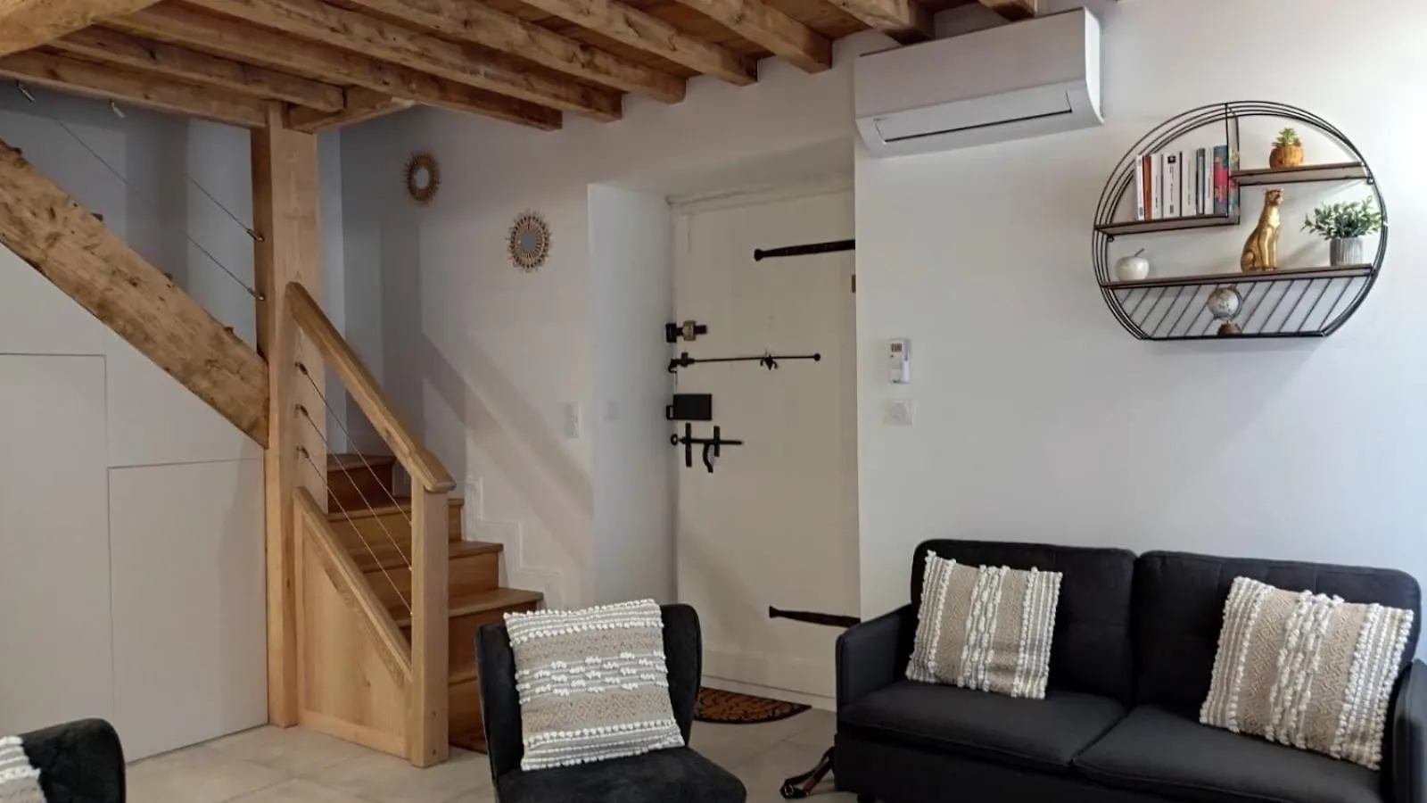 Les Gites D'Andrea - Chez Madame Yvon Surba 0*,